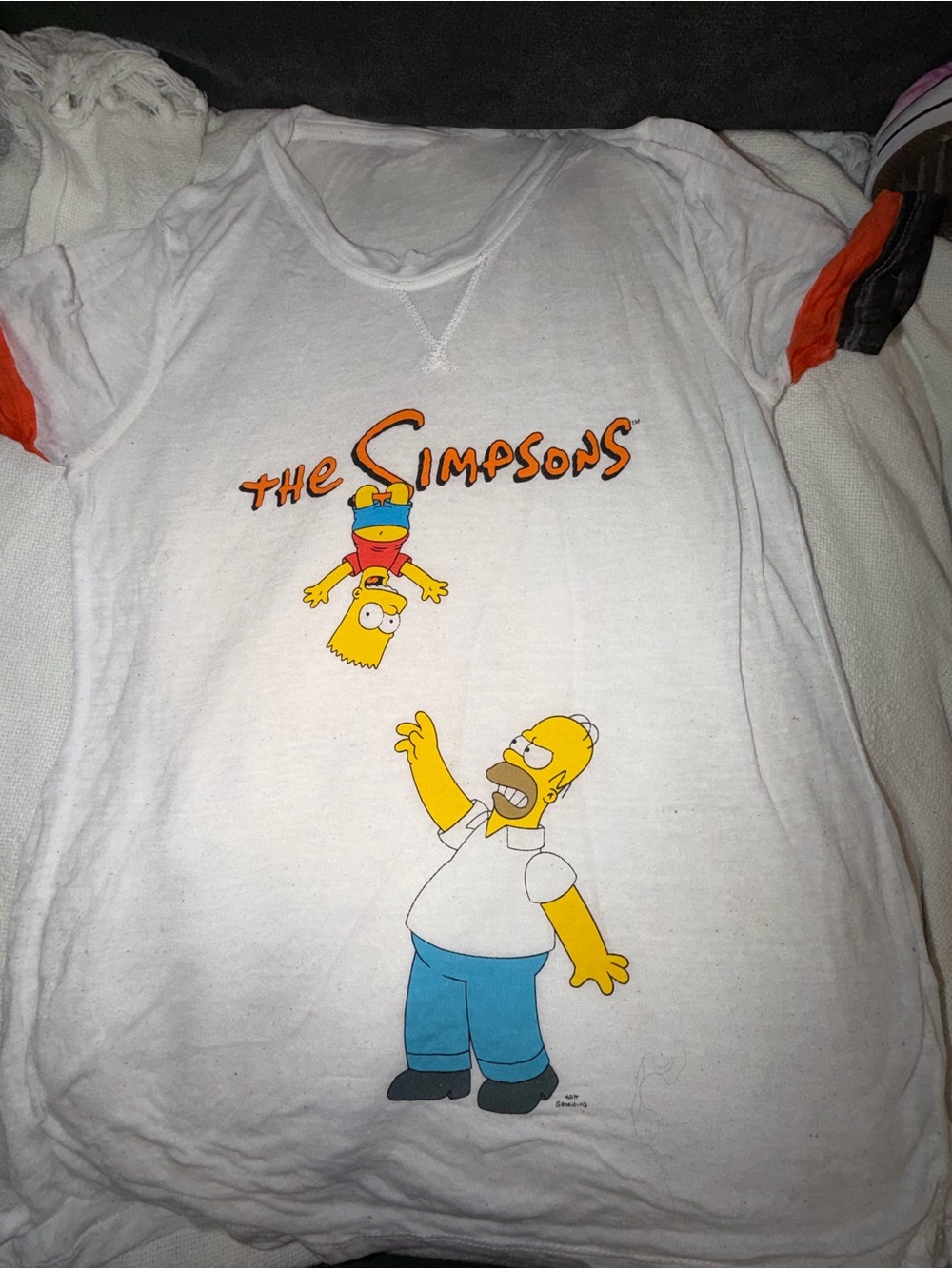 VINTAGE Y2K White & Orange Short‎ Simpsons Sleeve Graphic Tee